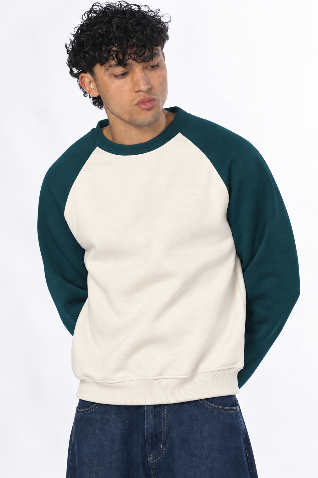 Boxy Fit Raglan Crewneck - Petrol / Cream