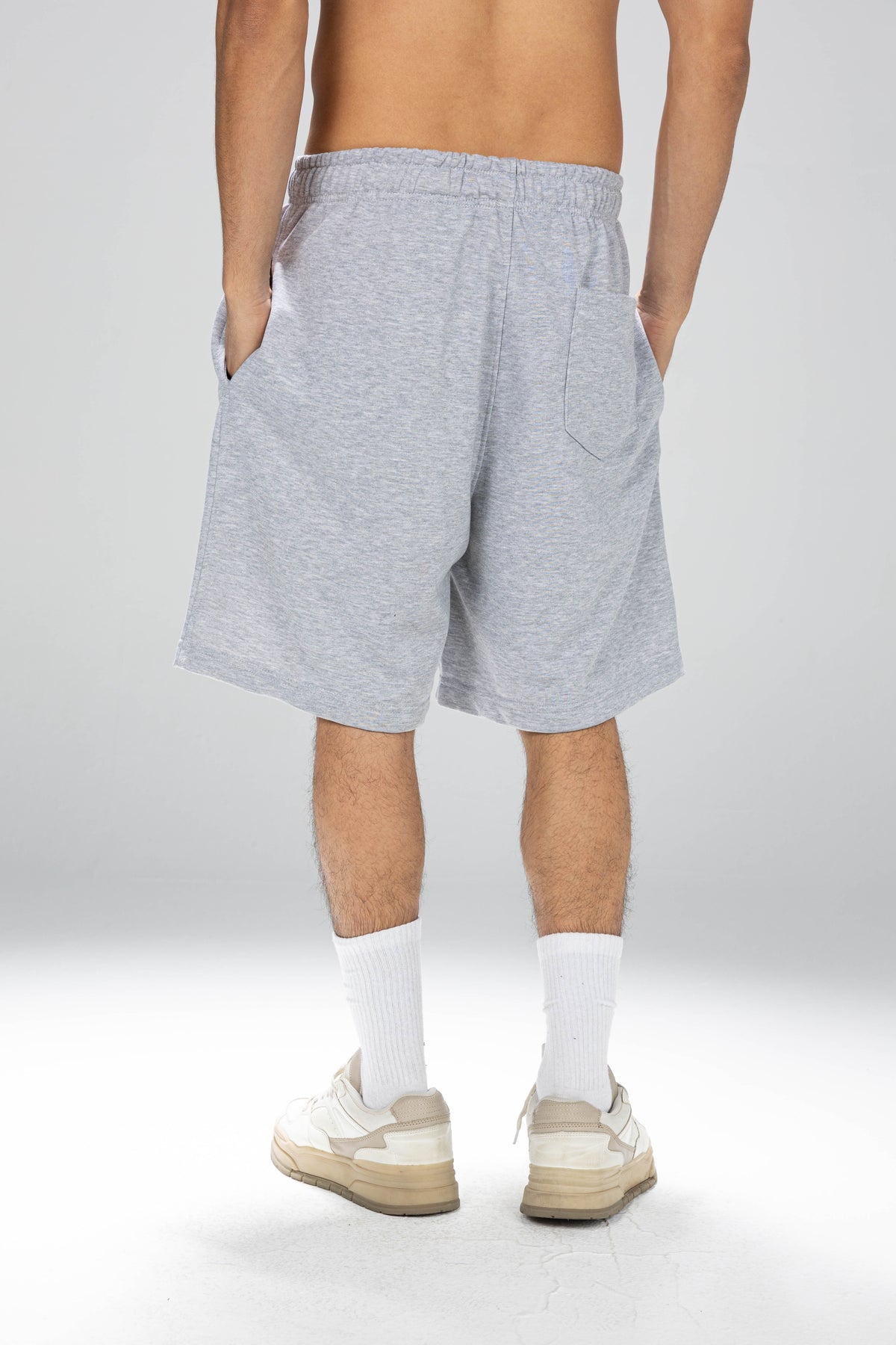 Essentials Shorts - Ash gery