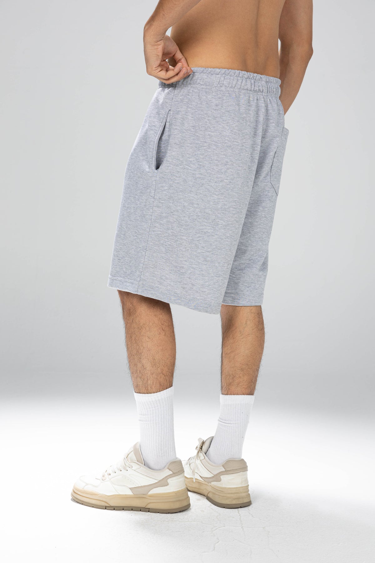 Essentials Shorts - Ash gery