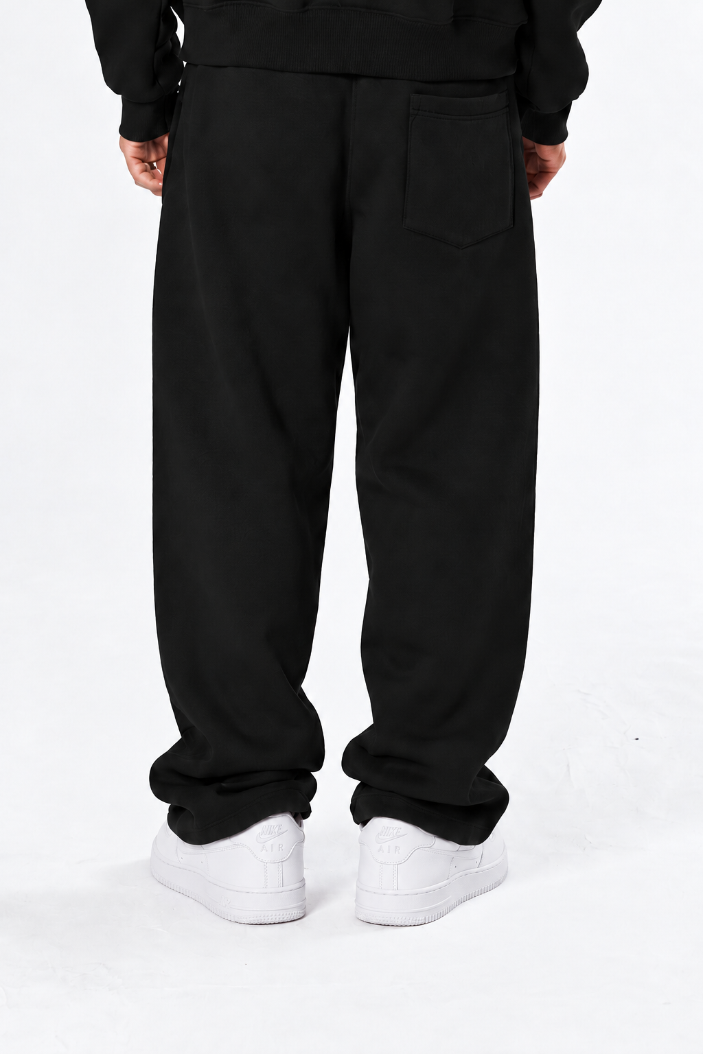 Straight Fit Sweatpants black - back